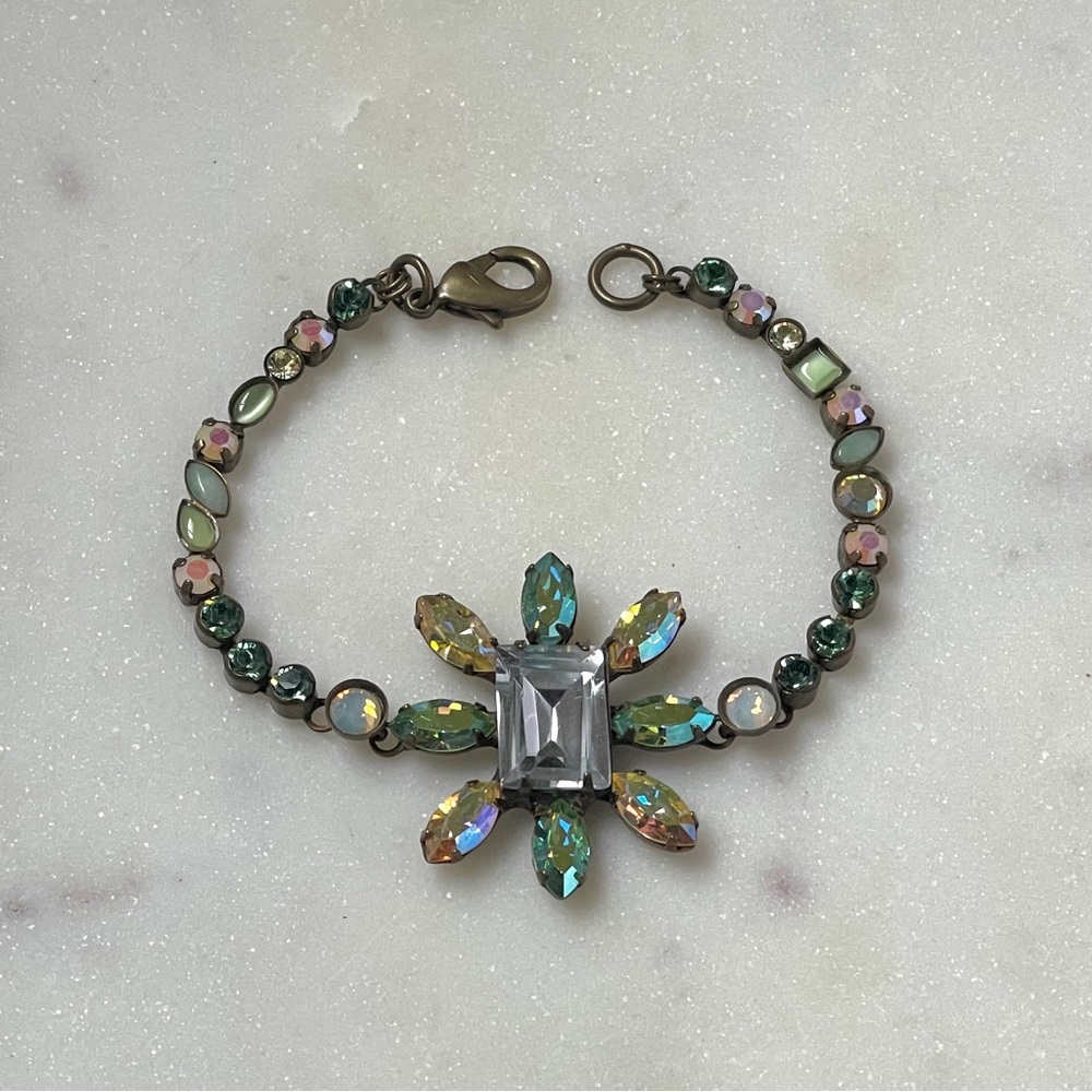 Exquisite Sorelli bracelet, showcasing remarkable preservation and elegance